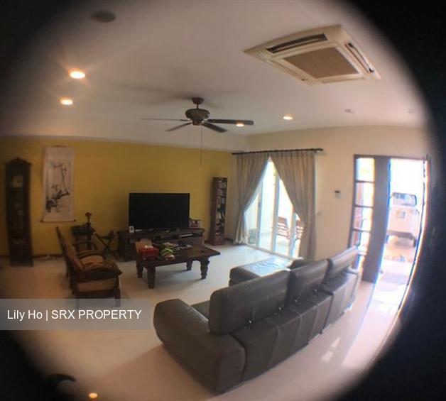 Lorong J Telok Kurau (D15), Terrace #211524101